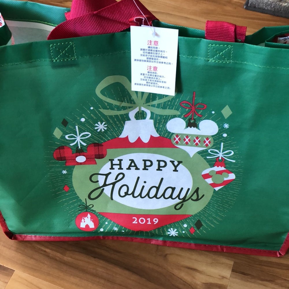 NWT Disney 2019 Christmas Tote